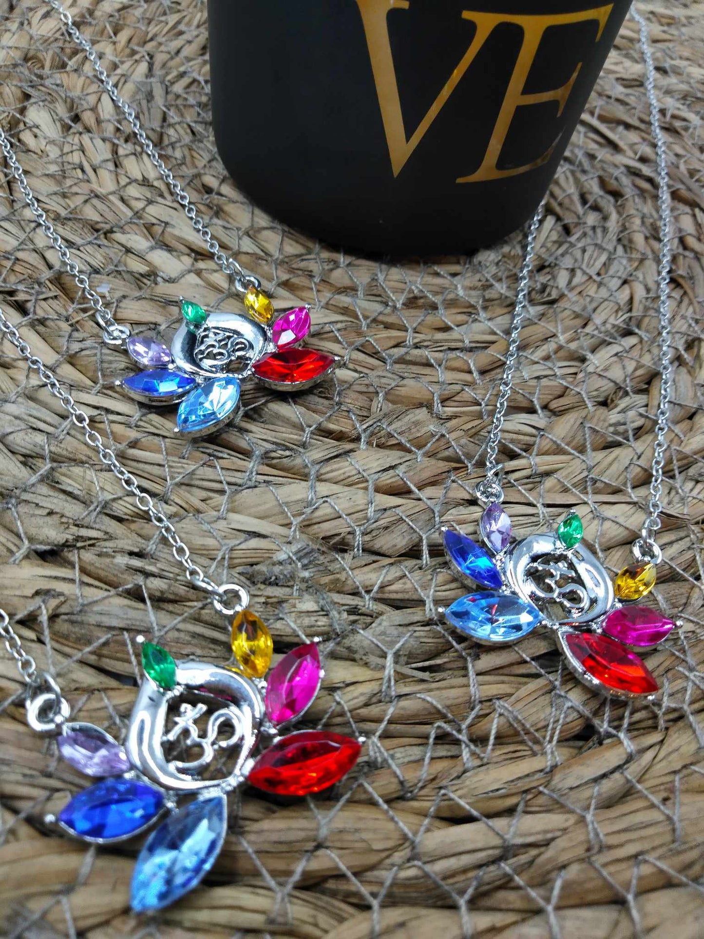 Pendentif ELEGANCE aux couleurs des 7 Chakras - 3ème Oeil