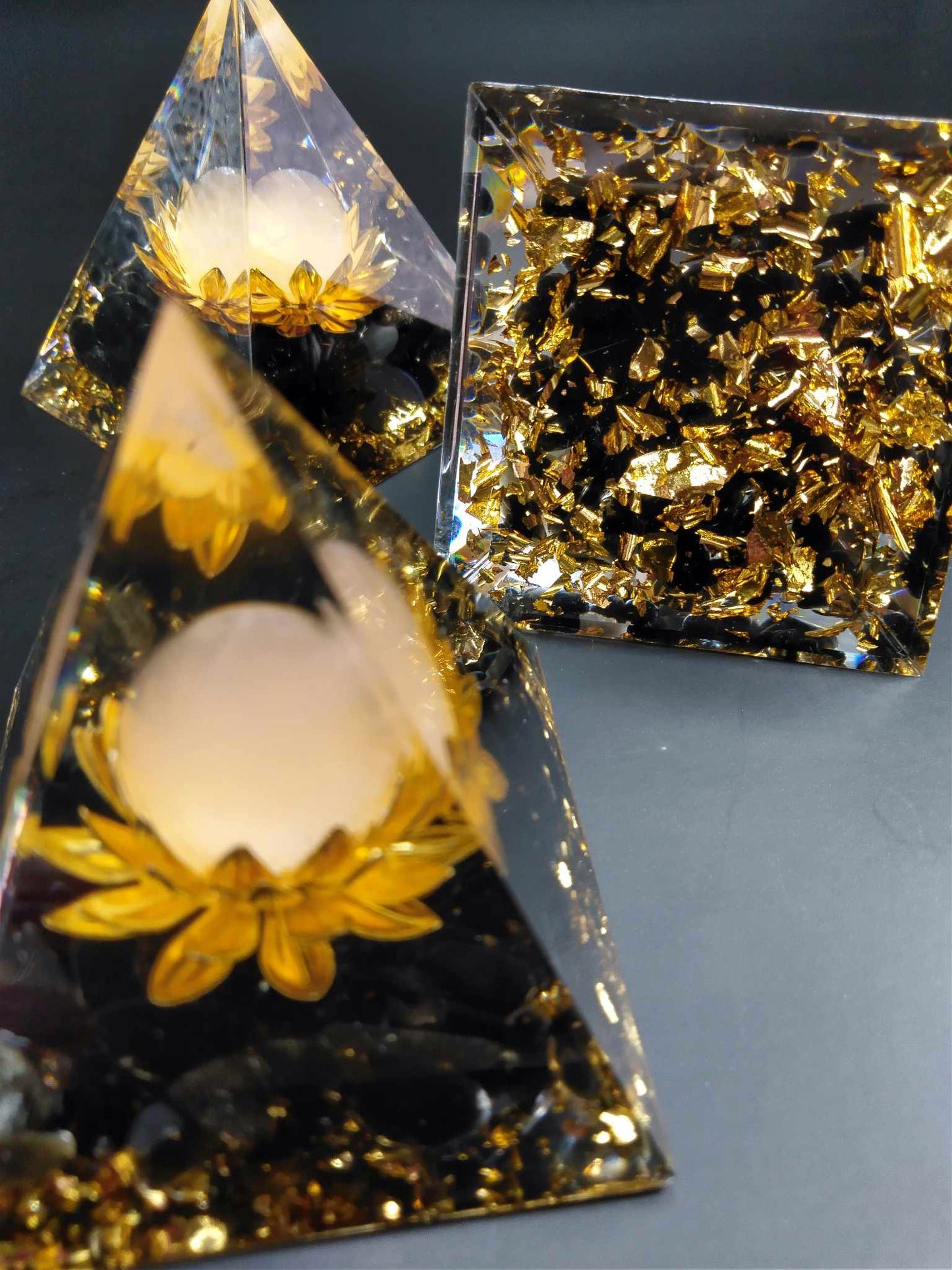 Pyramide Orgonite - Obsidienne