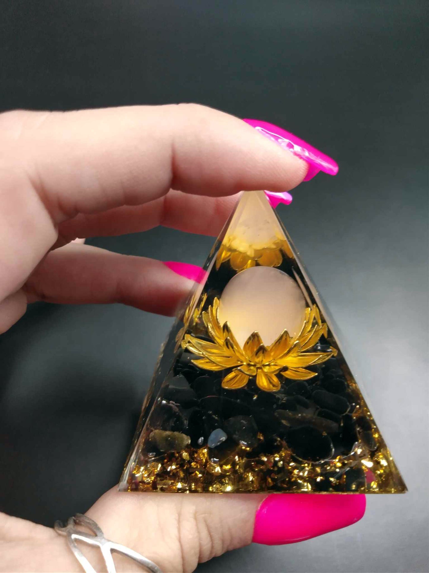 Pyramide Orgonite - Obsidienne