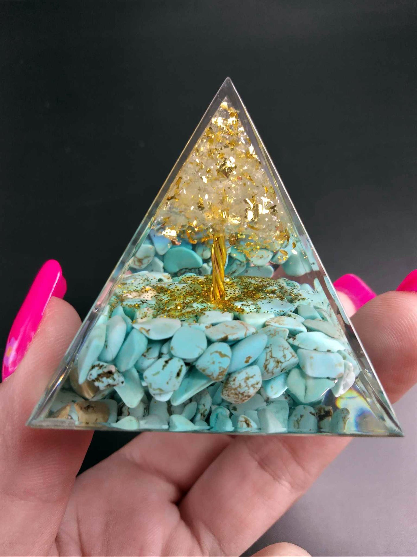 Pyramide Orgonite - Turquoise